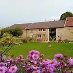 Holiday home Grain D'orge Et Cornouiller Bulson